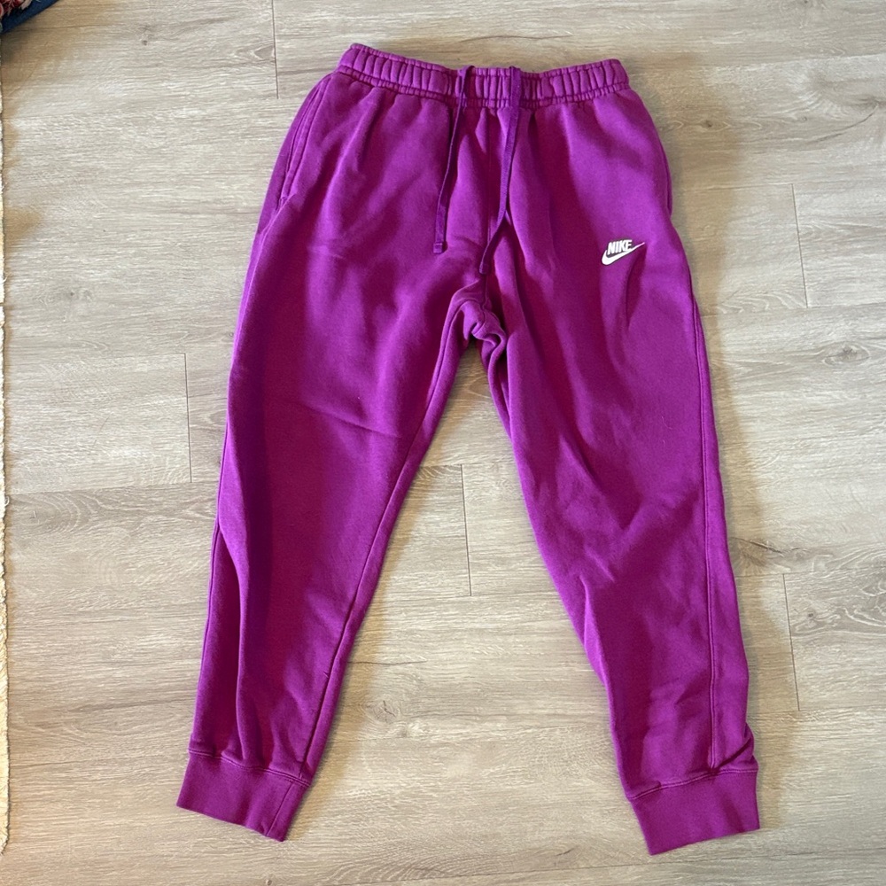 Nike Mens Large Purple Sweatpants